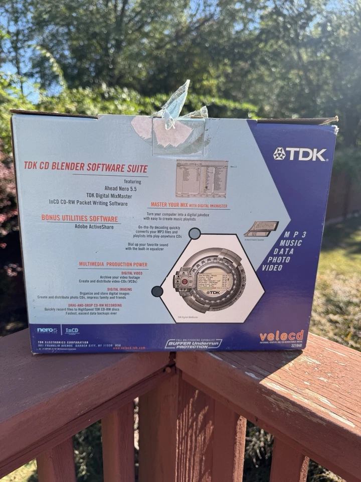 TDK VeloCD Internal ATAPE-IDE CD Burner Rewrite Drive AI-321040X Rewritable 2001 - Image 4 of 4