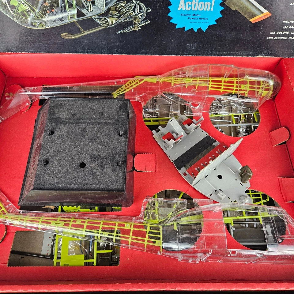 Monogram Phantom Huey Chopper US Army/Bell 1/24 Scale Plastic Model Kit - Image 4 of 4