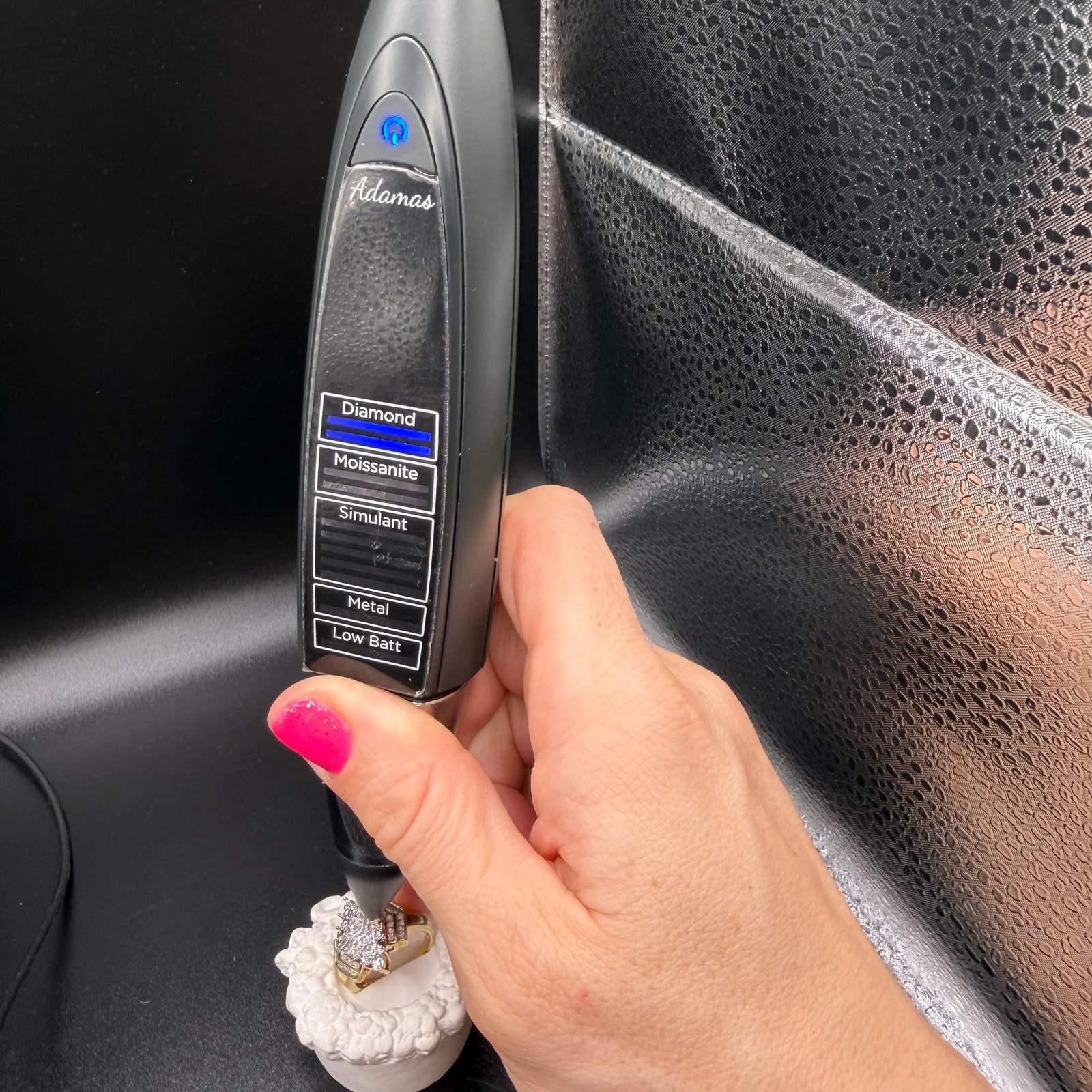 Solid 10K Yellow Gold Ring with Diamond Cluster S… - image 12