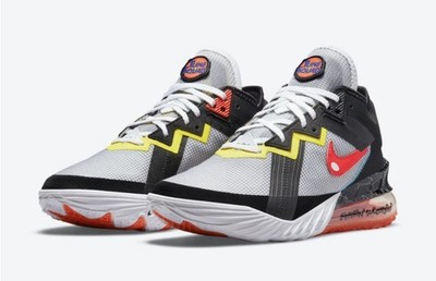 NEW/NEVER WORN Nike Lebron 18 XVIII Low Space Jam Sylvester vs Tweety Basketball