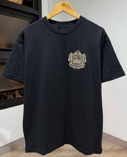 Louis Vuitton Signature Patch Cotton Black T-Shirt M SIZE