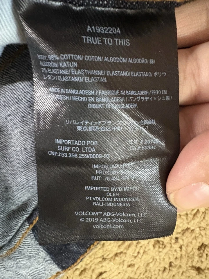 Volcom Jeans Men's 29 Solver Modern Straight Leg Low Rise Stone Wash Denim Surf - Image 3 of 4