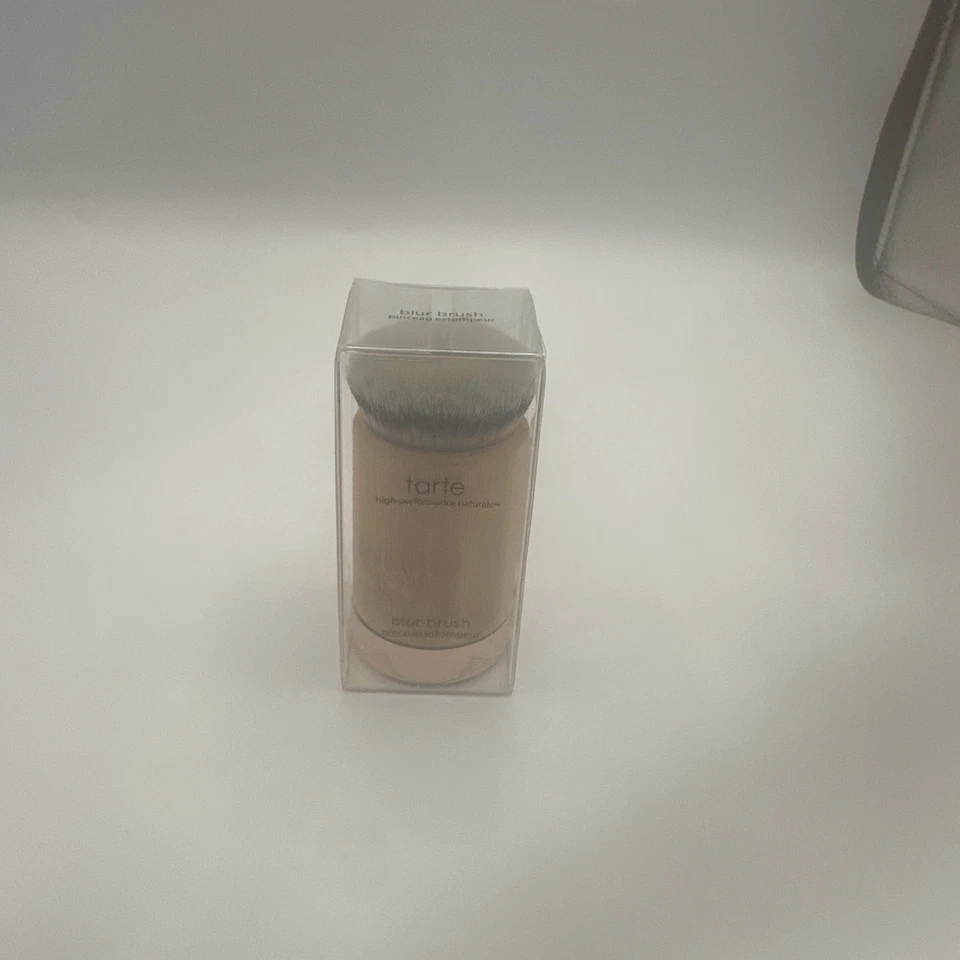 Tarte Amazonian Arcilla Gema Polvo Y Desenfoque Cepillo Tono 35N Medio Neutro Foto 2 de 4