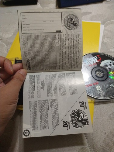 Dino Crisis PlayStation 1 PS1 con disco demo RE3 e guida strategica - Foto 5 di 7