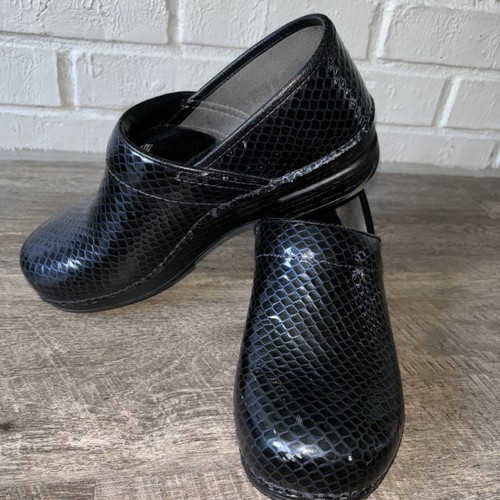 Dansko Clogs Navy Blue Pro XP Professional Anaconda Womens Sz 41