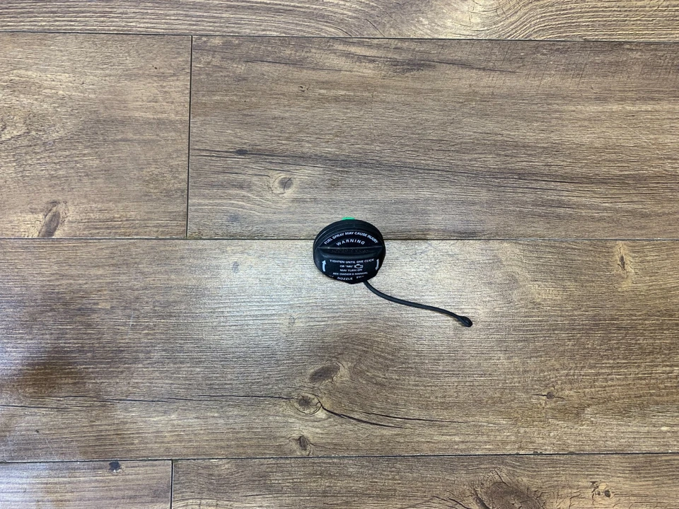 Audi A8 Quattro 2011-2014 tapa combustible/gas 8K0-201-550 OEM Foto 2 de 4