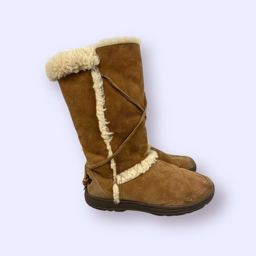 Womens UGGS AUSTRALIA NIGHTFALL 5359 Boots SIZE 9 With Beads Authentic - Picture 3 of 11