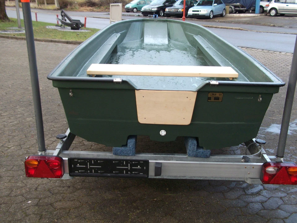 Ungarisches Katamaran Fischer/Angelboot K-Maxxi - Bild 2 von 4