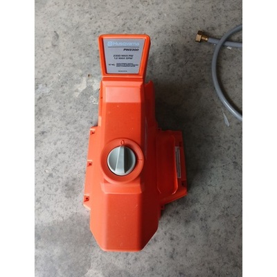 #ad Husqvarna PW2300 Pressure Washer OEM Replacement Parts Front Housing w Screws $25.00