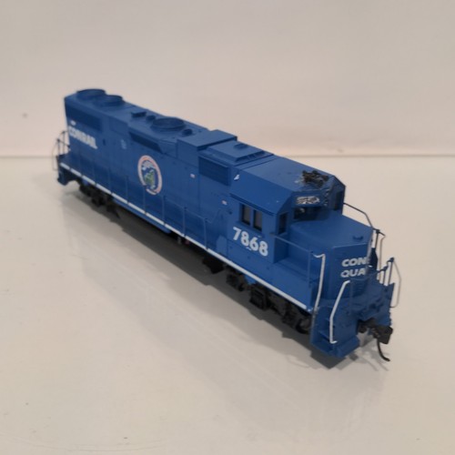 Satisfacción del cliente Athearn HO Conrail CR 7868 GP38-2 Philadelphia Division | Zustand: Used