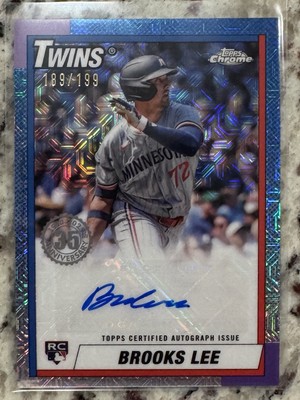 Brooks Lee RC #90CA-BLE 2025 Topps 1990 35th Anniversary Chrome Auto /199 Mojo