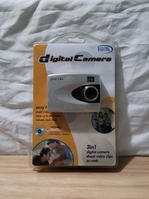 Digital Concepts 91372 Compact Digital Camera 0.3MP Silver USB 0.9'' Screen