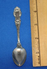 small vintage 4-1/2" baby demitasse collectible spoon flowers floral no monogram