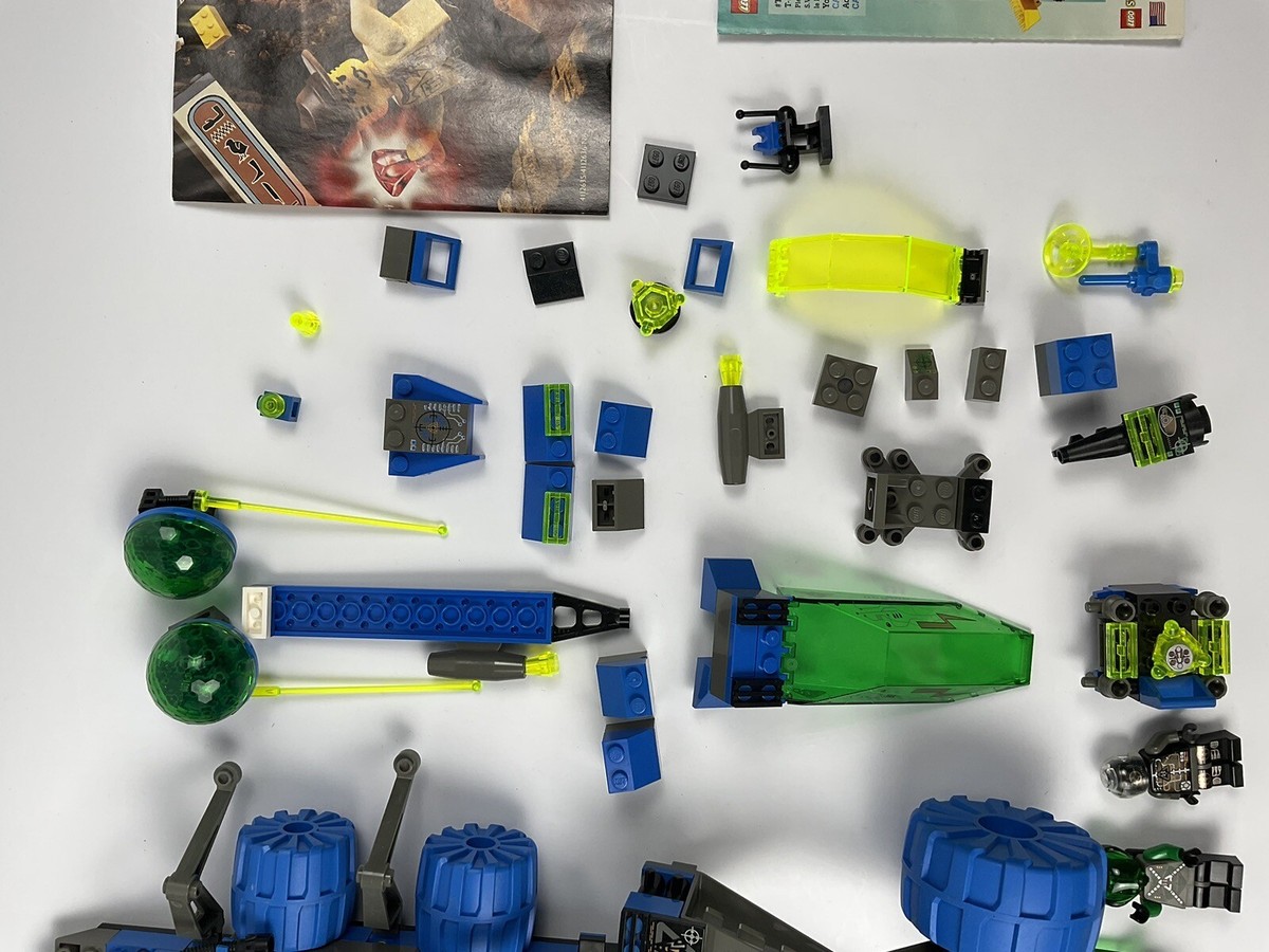 LEGO Space Insectoids 6919 Planetary Prowler - Near Complete with