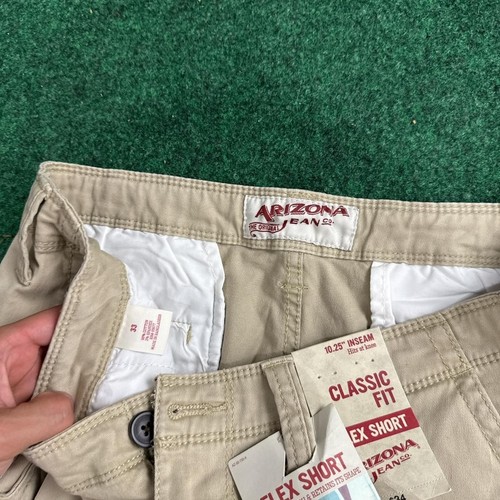 NWT Beige/Cream Arizona Men's Shorts, size 33 Chinos lightweight jorts - Picture 3 of 6