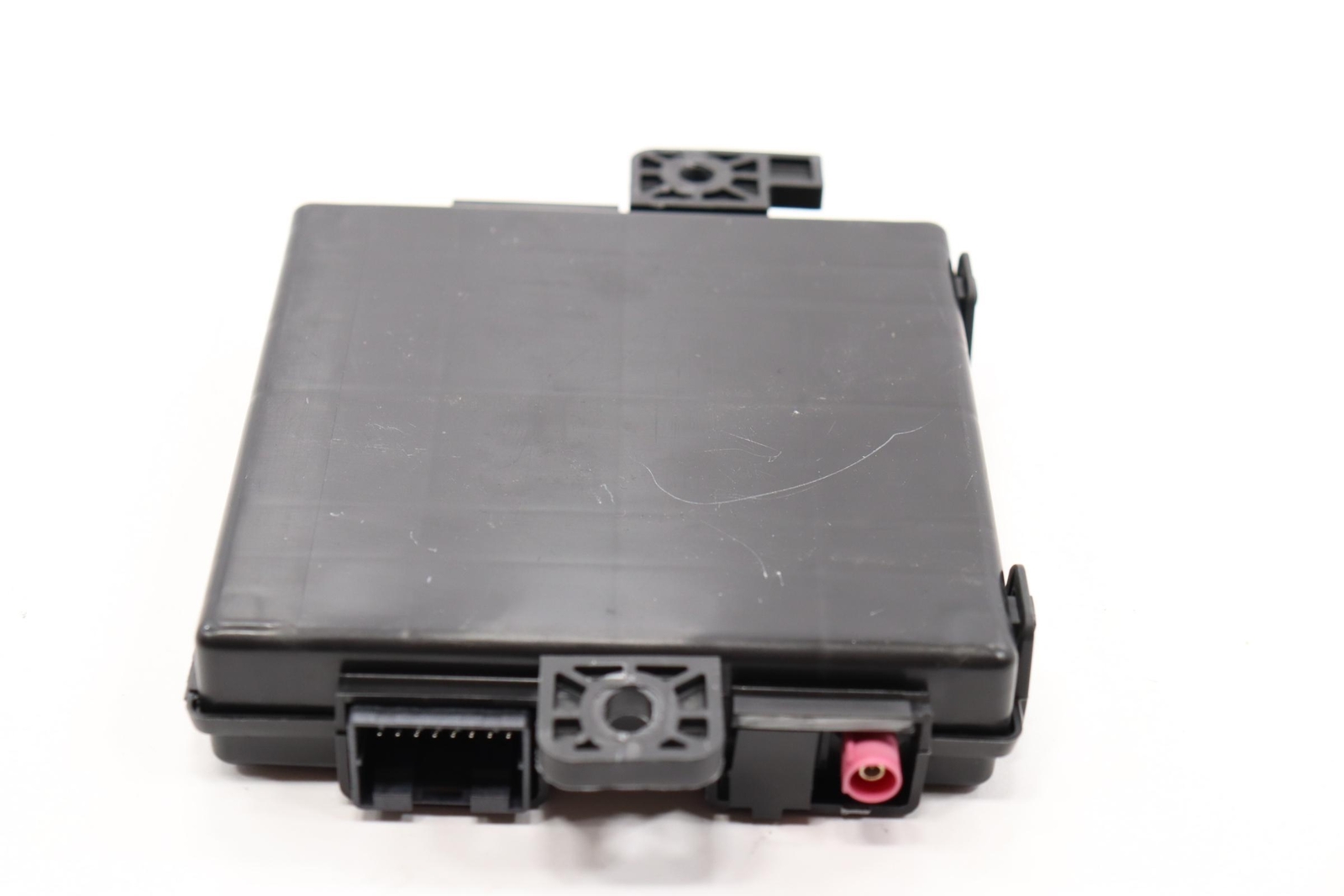 2017-2024 MASERATI QUATTROPTE KEYLESS ENTRY PASSIVE ANTENNA MODULE OEM 670101219