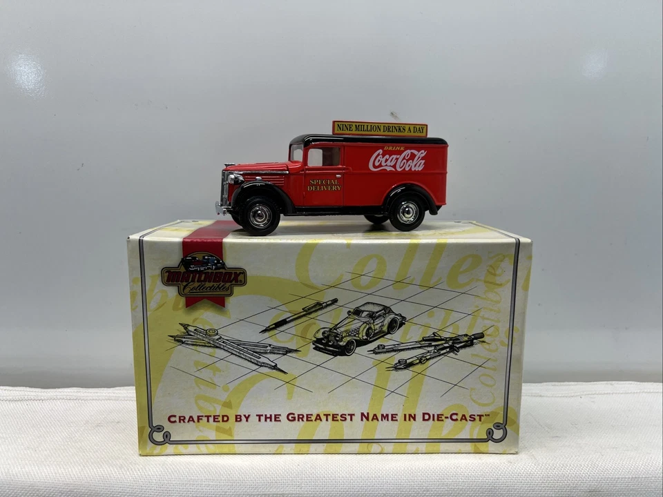 MATCHBOX - 1/43 - YPC02-M 1937 GMC Van COCA-COLA Delivery Truck NEW Open Box - Image 4 of 4
