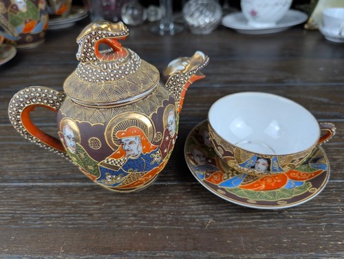 Vtg Japanese Dragonware Immortals Moriage Mini Tea Pot Set w/ teacup & saucer - Picture 2 of 14