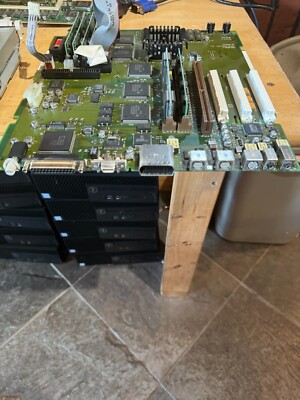 Apple Power Mac 7200 822-0583-A Main Logic Board Motherboard and Other items too