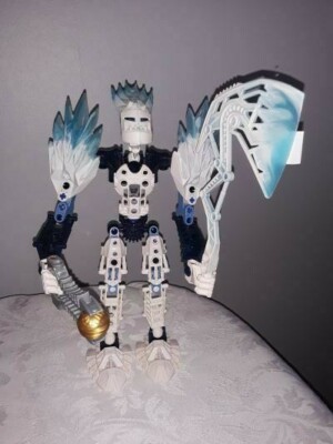 Lego 8982 Bionicle STRAKK Glatorian Legends - 100% Complete Figure