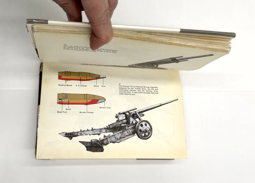 Artillery In Color 1920 - 1963 by Ian Hogg HC DJ 1980 Ex Library ARCO - Picture 8 of 16
