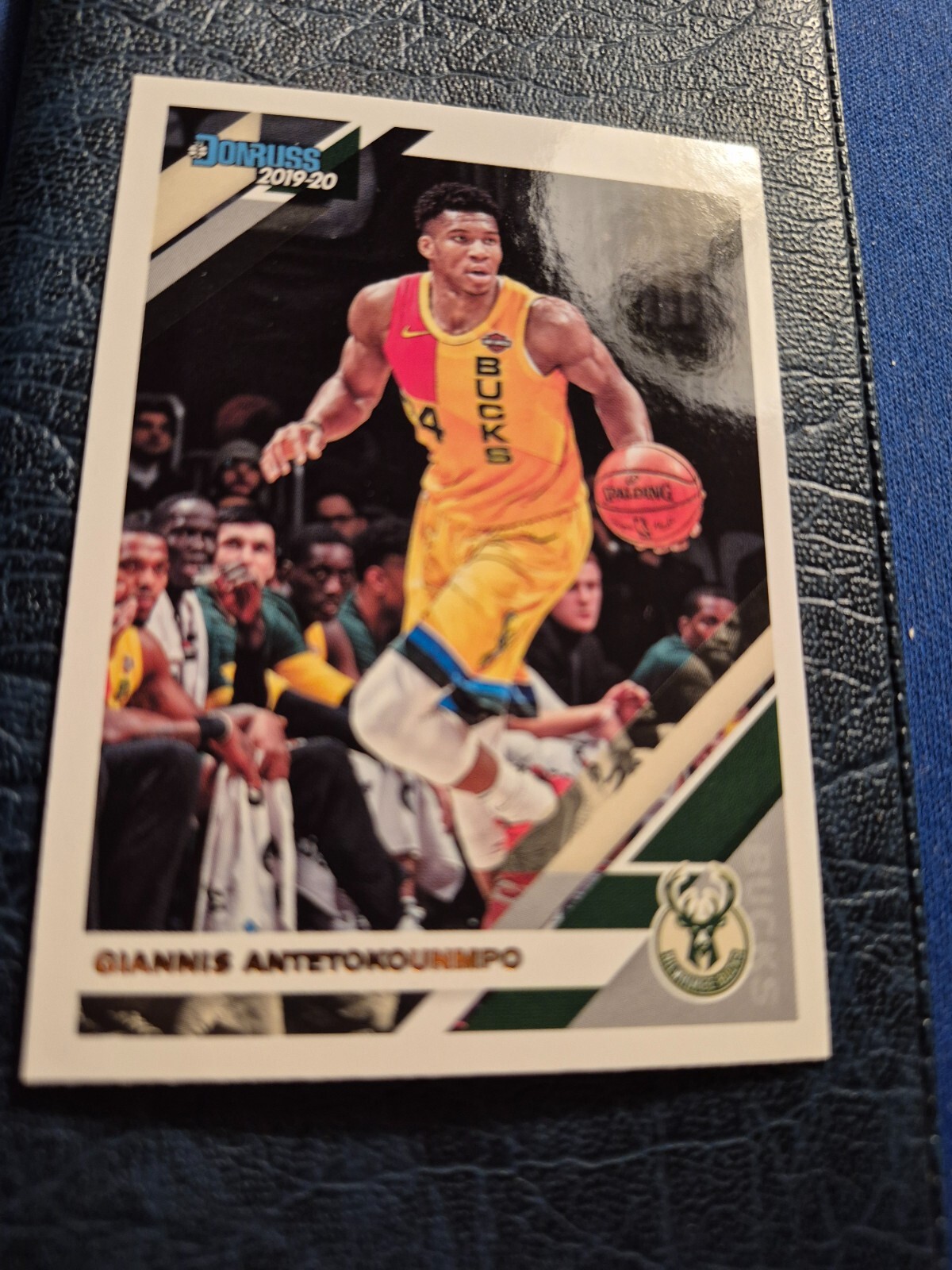2019-20 Panini Donruss Giannis Antetokounmpo #113