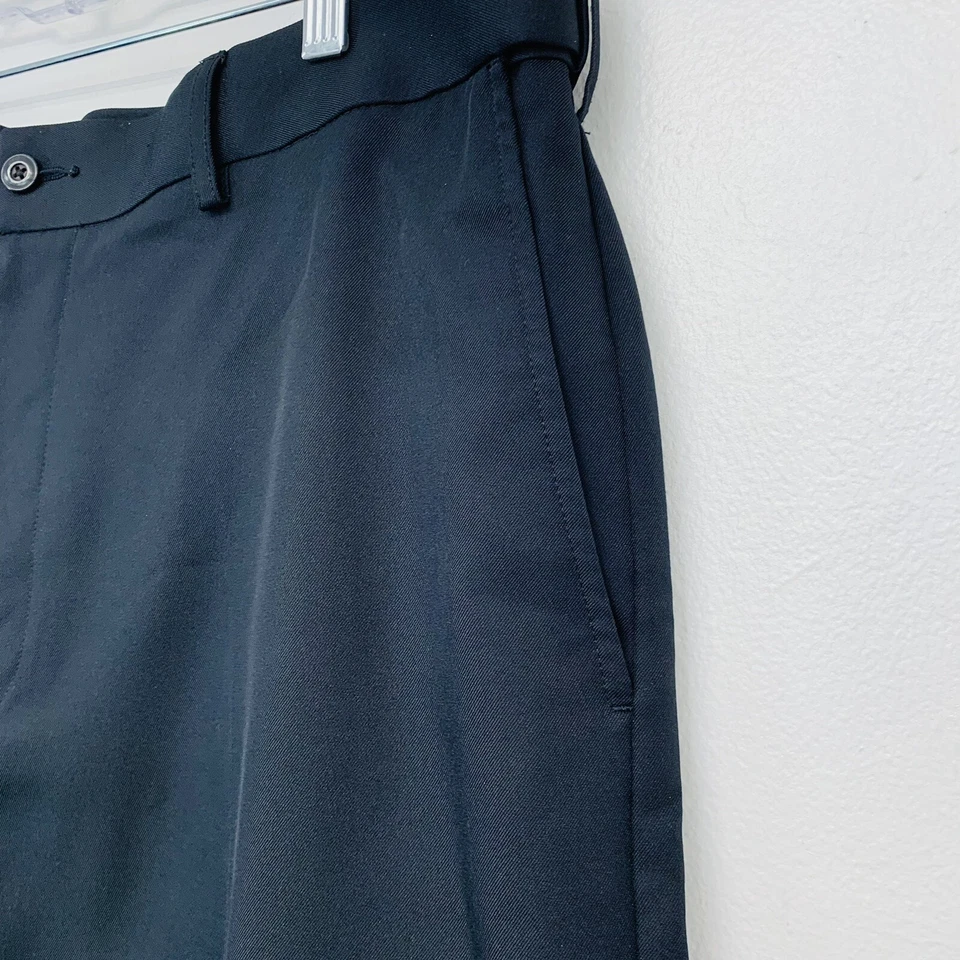 PGA Tour Shorts Men 38 Black Pockets Adjust Waistband Casual Work Golf Travel - Image 2 of 4