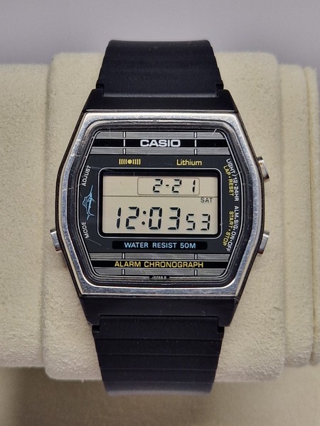 🇯🇵 CASIO MARLIN W-21 Vintage Digital Watch /Alarm Chronograph /Module 152/50 m