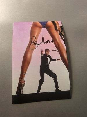 ROGER MOORE (JAMES BOND) -  Repro-Autogramm -ca. 10x15 cm (1567)