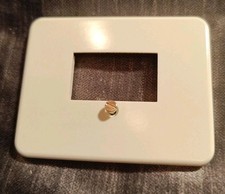 Berker Modul MB 22053 Zentralplatte Zentralstück Telefon - Cremeweiß 