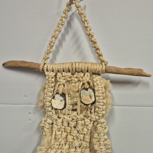 Colgador de pared vintage de 17" macramé búho difuso ojos y nariz realistas - Imagen 8 de 9