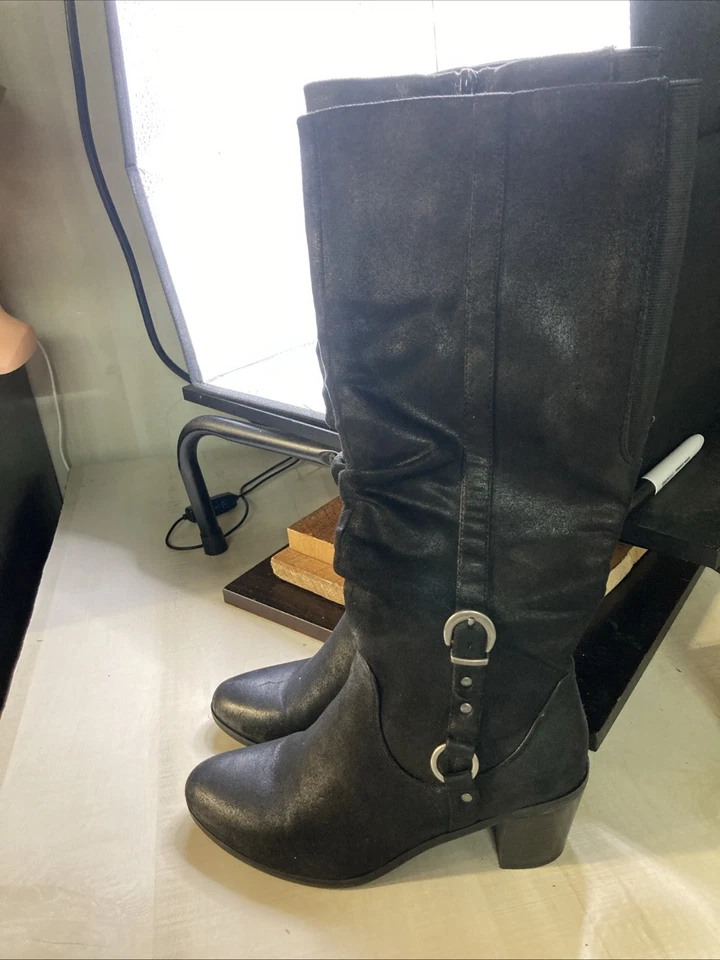 Botas de montar altas informales para mujer Kim Rogers negras talla 6,5 M con tacones Foto 2 de 4
