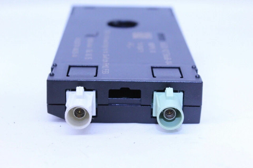 BMW M4 F83 2016 amplificador de antena OEM usado Foto 3 de 4