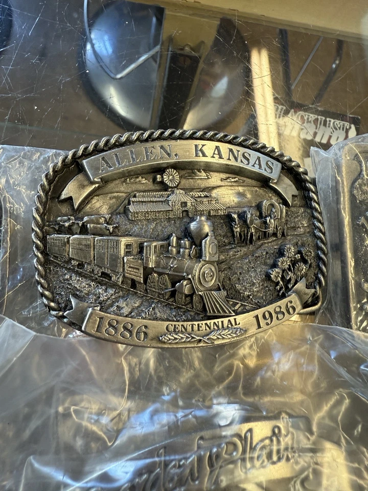 Lote de hebillas de cinturón talladas Peter C Sedlow, todas las ciudades de Kansas. NOS (9) Foto 4 de 4