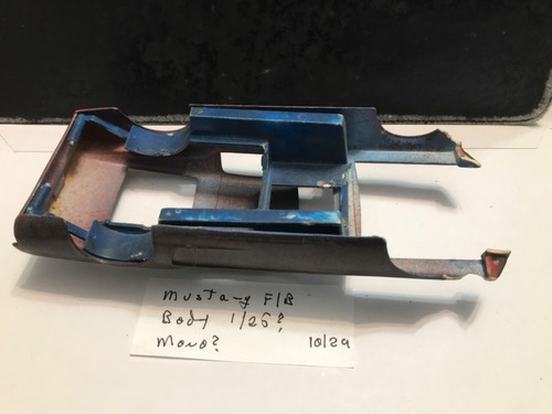 AMT 1/25 VINTAGE 1960’S MUSTANG. F/C NUR KAROSSERIE GEBRAUCHT SCHMUTZIG WIE BESEHEN UM 1960’er - Bild 7 von 7