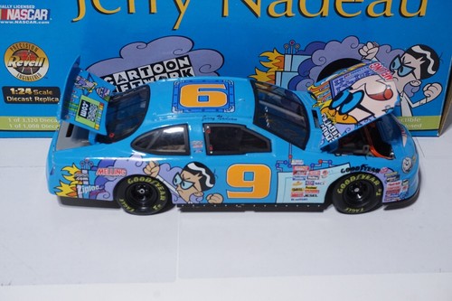 Jerry Nadeau 1999 Cartoon Network Revell NASCAR Diecast 1/24 Model Set 1/64,1/24 - Picture 6 of 8