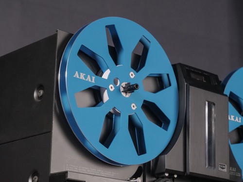 1 Pair Standard 7" AKAI 1/4" Blue Empty Take up Reel For R2R Tape Recorders - Picture 4 of 6