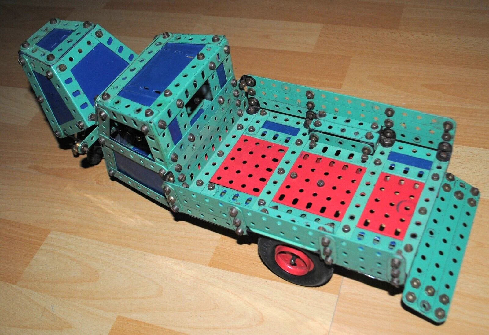 Bild 4 von 8