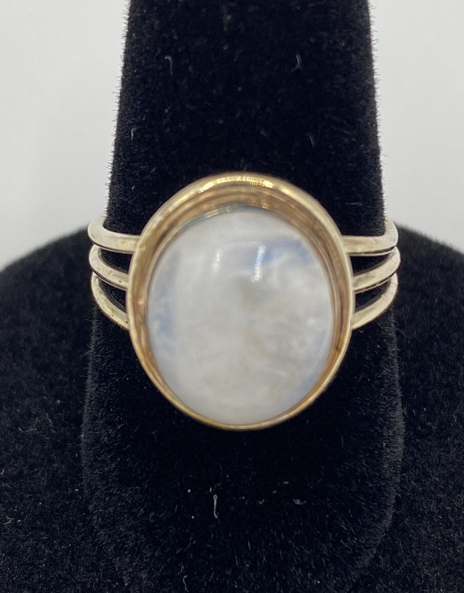 Sterling Silver Ring Signed India 925 Rainbow Moonstone 4.2g Jewelry Size 6.75