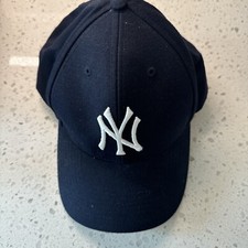 Vintage New York Yankees Hat Cap Snapback Blue 90s 80s Twins MLB Baseball Euc