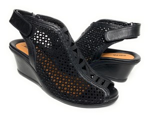 earth perforated leather wedges