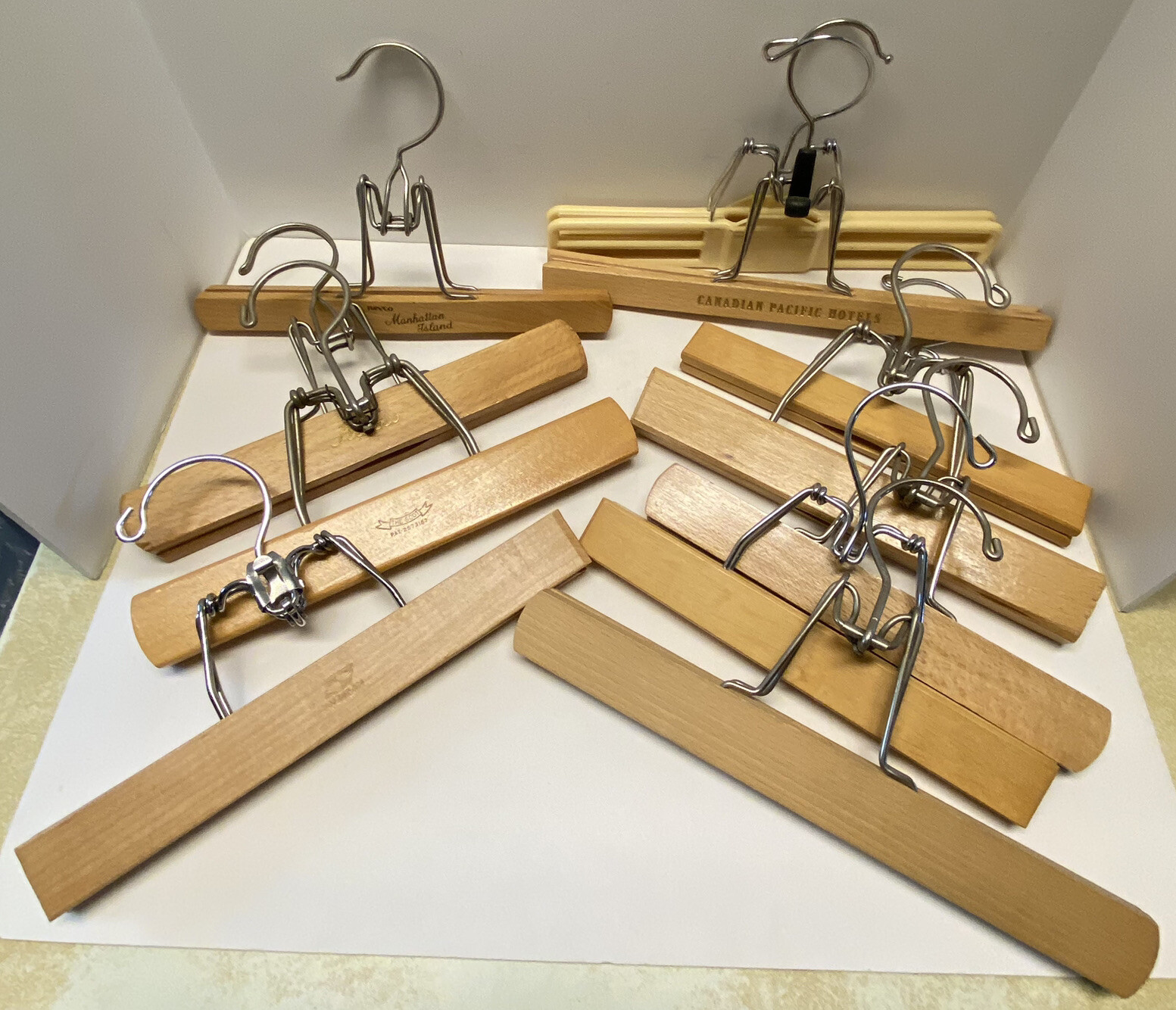 10 Vintage Wooden Clamp Hangers Pants Trouser Skirt C… Gem