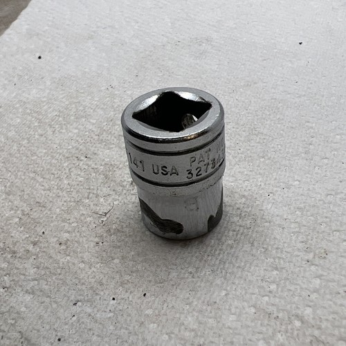 Snap-on 3/8" Drive 12-Point 7/16" F141 Shallow Socket Previous Owner Markings - Picture 3 of 8