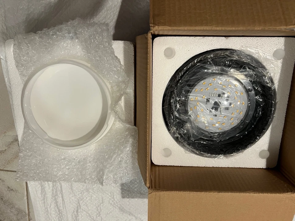 Fanimation Fans LK7912DZ Levon 18W 1 LED Light Kit 7.09" W X 2.76" H Dark Bronze - Image 2 of 4