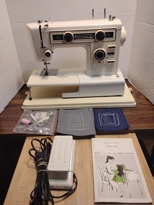 vintage Kenmore/janome   Sewing Machine W/Pedal-case-manual-acc-see photos