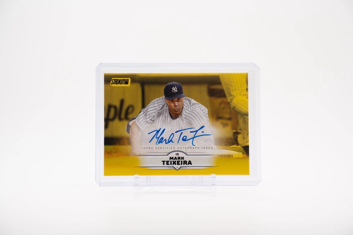 Mark Teixeira Autographed Baseball Sports Trading Cards