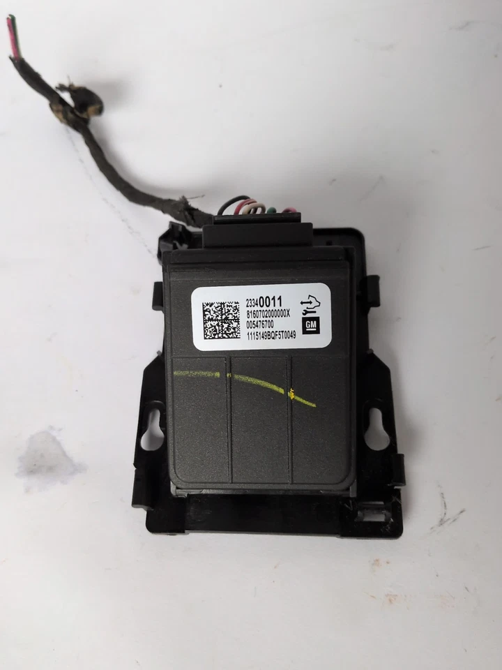 Buick Enclave 2014 2015 2016 2017 cámara de visión frontal 23340011 W carcasa OEM Foto 4 de 4