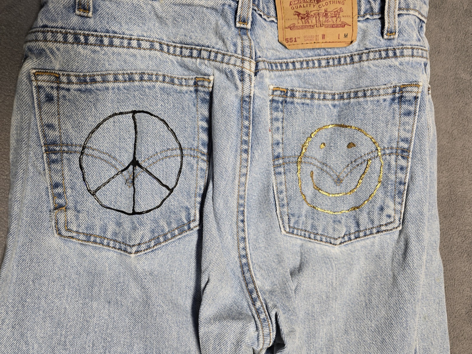 Vintage Levi's 551 Women's Size 12 Medium Relaxed Fit Tapered Leg Painted  thumbnail 15