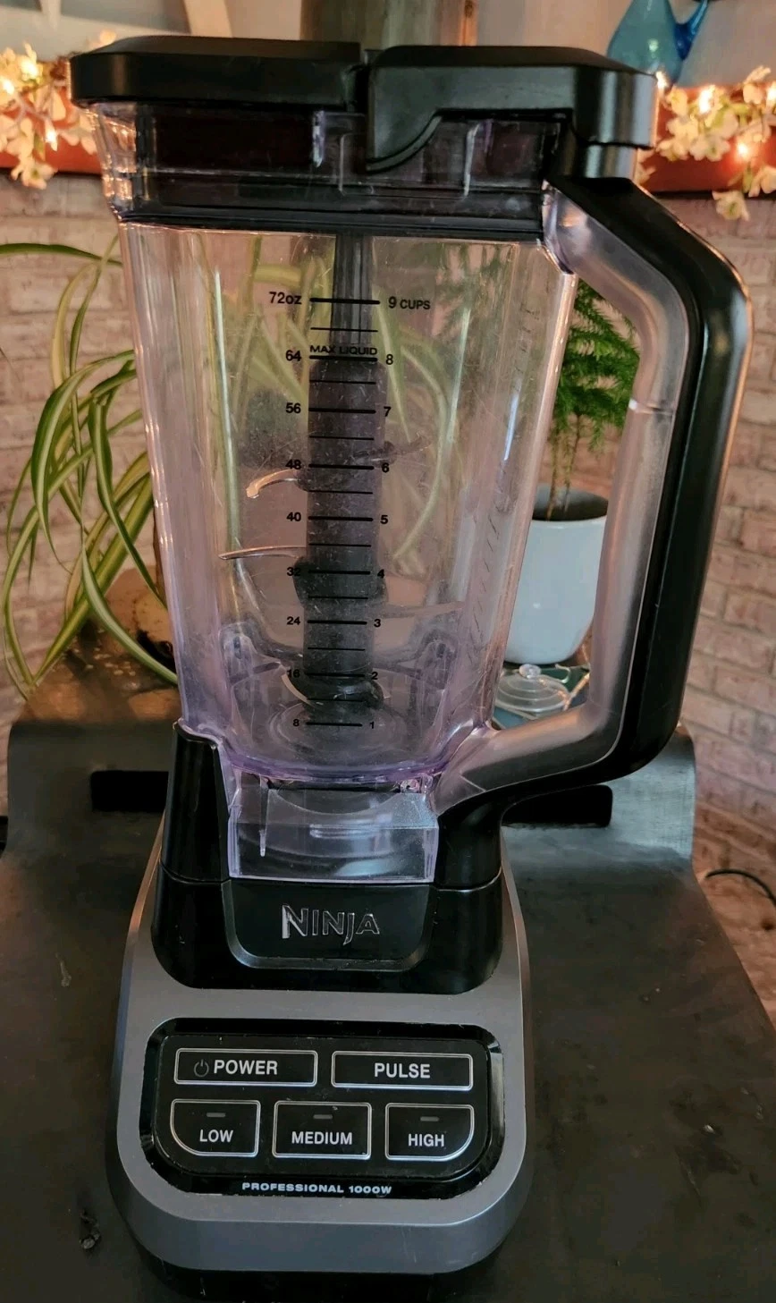 Ninja BL610 Professional Blender 1000w 72oz 9 Cups 2.1L