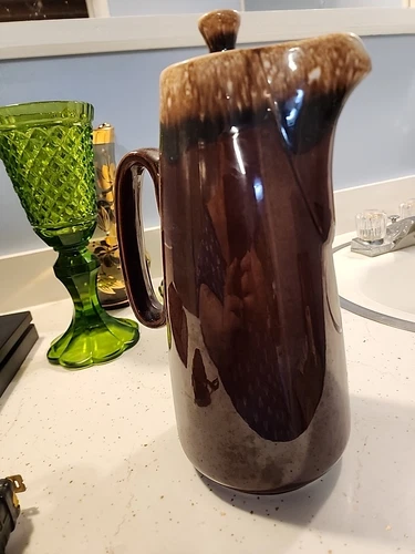 Vtg Hull Pottery Brown Drip Glaze Pitcher W/ Lid Oven Proof USA Ceramic 